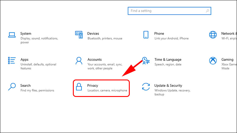 V&agrave;o Settings > Chọn Privacy